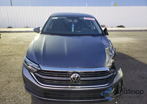 2022 Volkswagen Jetta S z USA, uszkodzony, nr VIN 003963